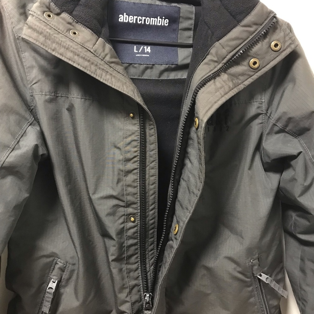 Nice Grey Fleece Lined Zipper & Snap Up Abercrombie & Fitch Jacket! - Picture 14 of 15